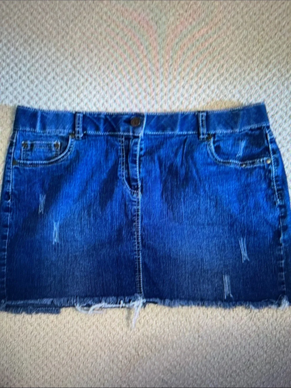 Classic Blue Denim Mini Skirt - Casual Frayed Hem